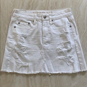 American Eagle size 0 white denim mini skirt